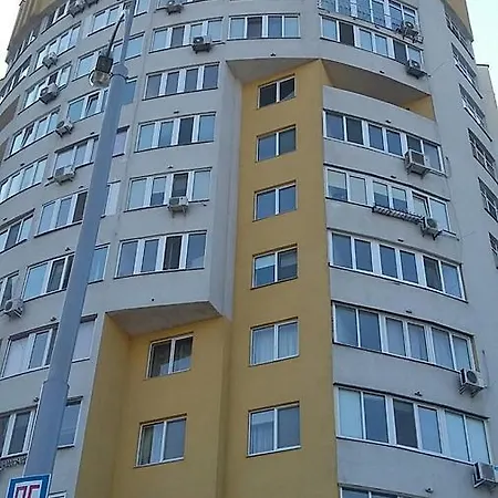 Apartament Near Dnieper Cherkasy Exterior photo