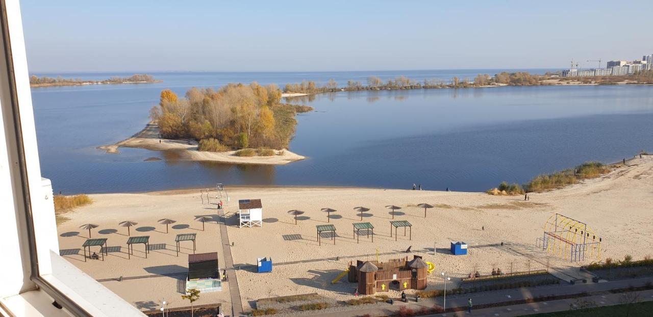 Near Dnieper Apartment Cherkasy